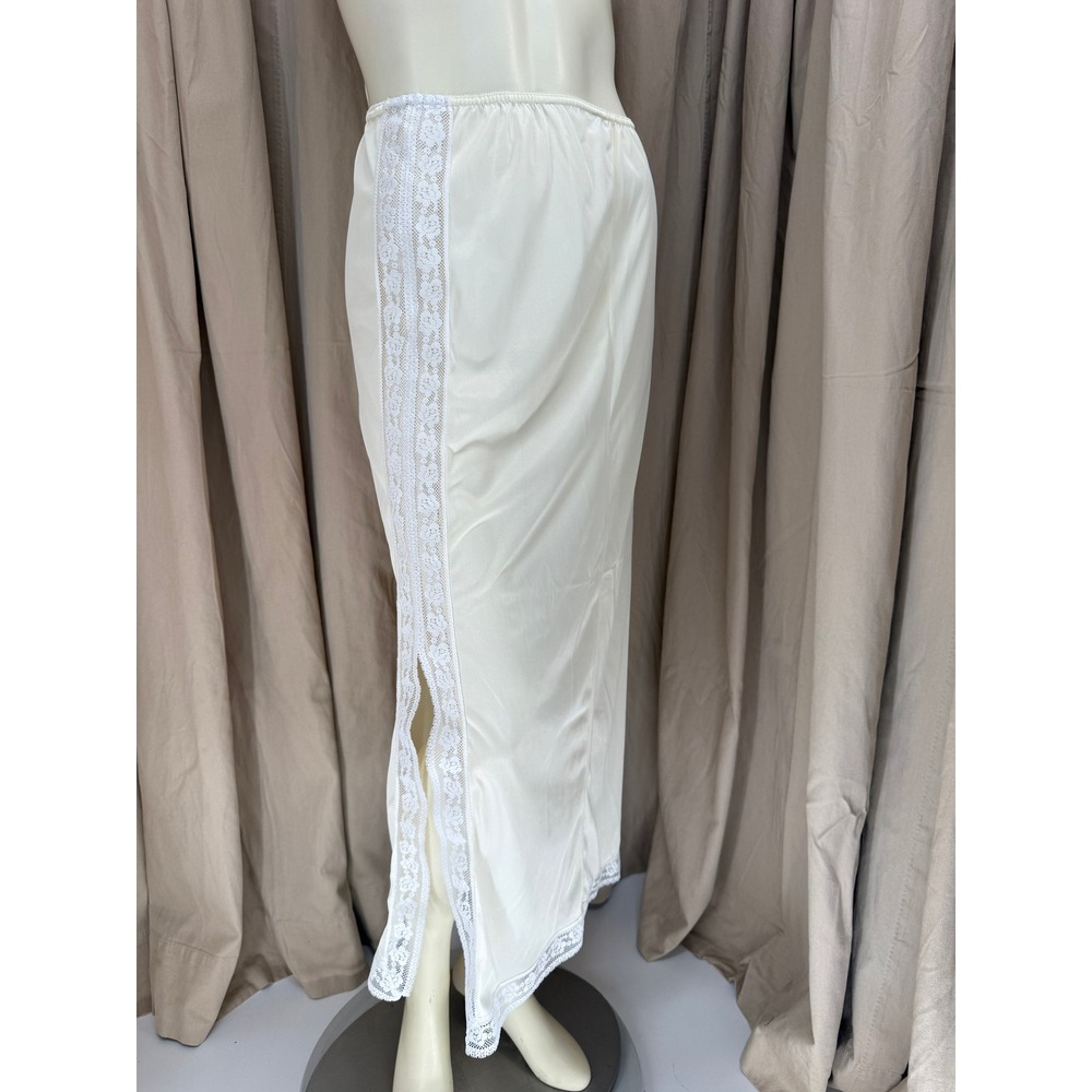Vintage Camelot Maxi Half Slip Ivory Lace Trim Slit Nylon Lingerie Medium H638